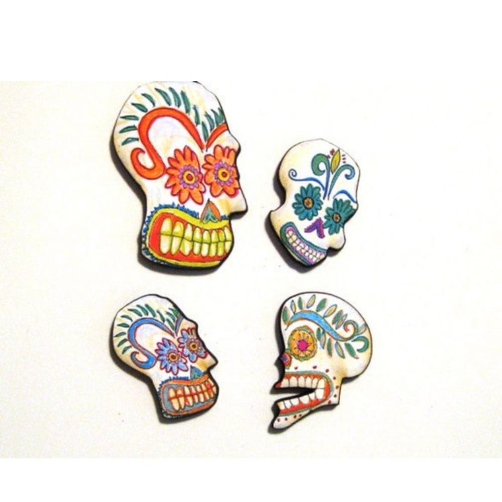 Wooden Sugar Skulls Magnet Set